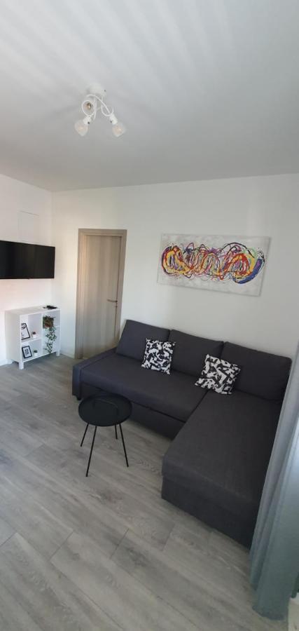 Apartments Ena Kaštela Zewnętrze zdjęcie